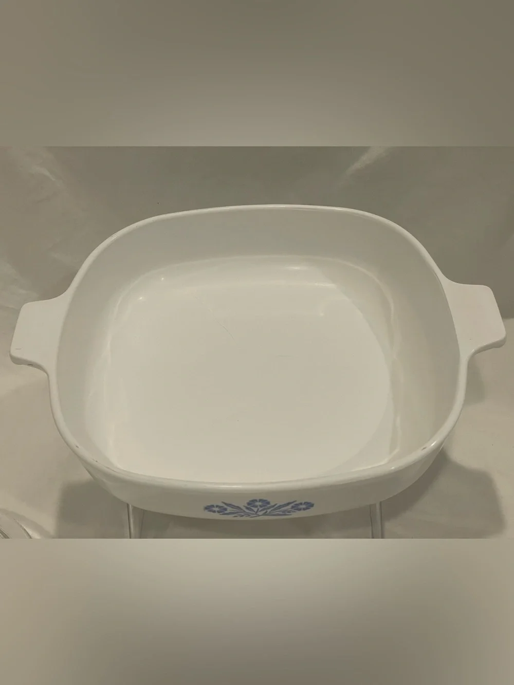EUC CorningWare “Blue Cornflower” Classic 9” x 9” Covered Casserole Baking Dish